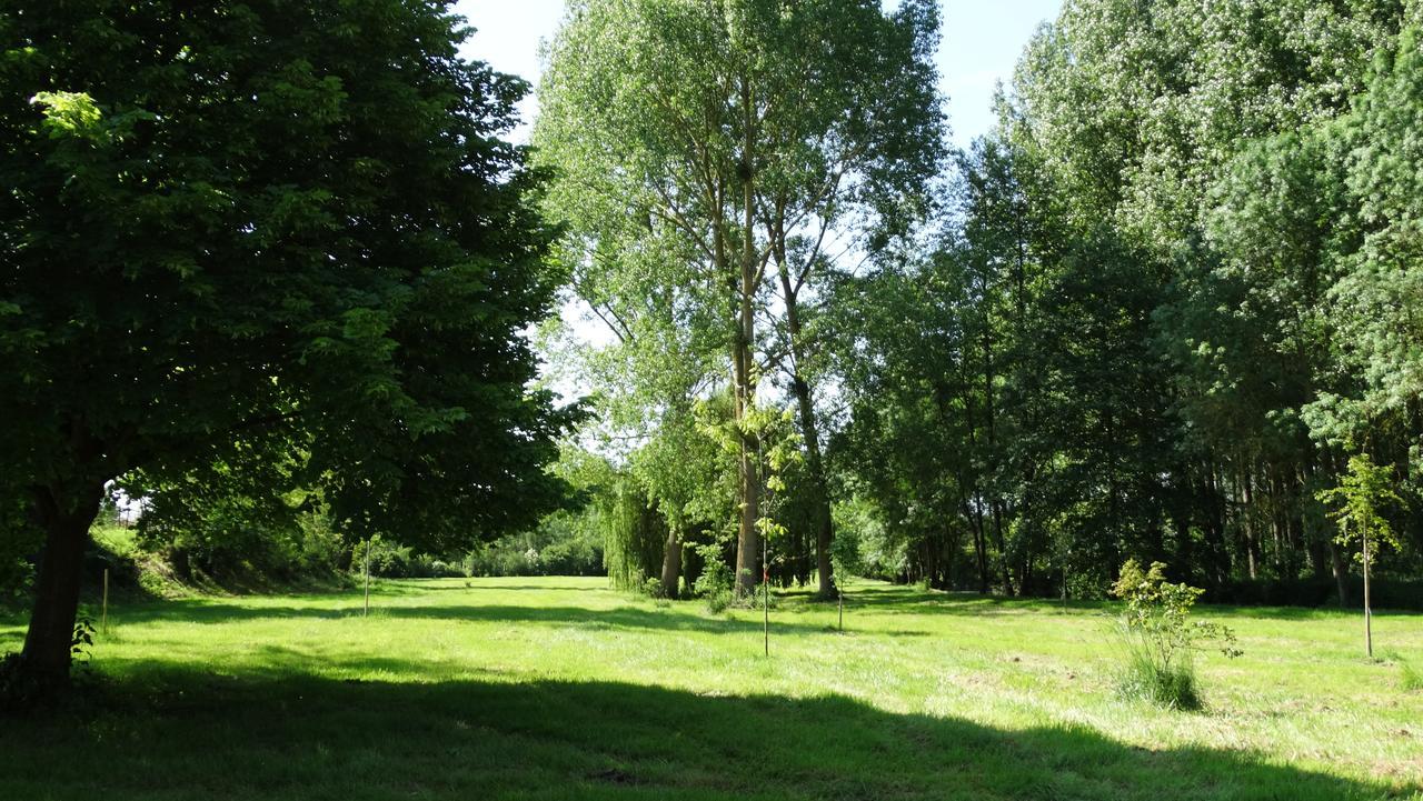 Bed and Breakfast Moulin De Reigner Anche  Экстерьер фото