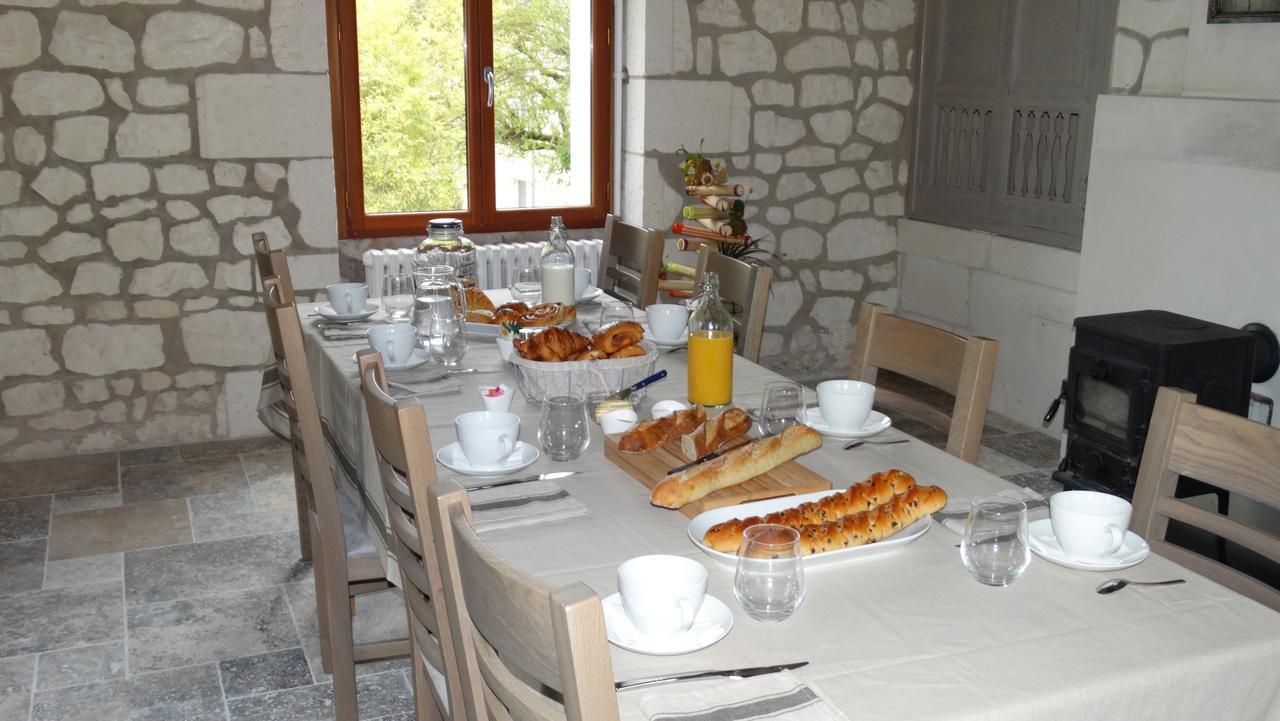 Bed and Breakfast Moulin De Reigner Anche  Экстерьер фото
